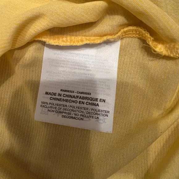 Nike bundle Nike Yellow V-Neck Women's Top and Nike black zip up hoodie- size S - Picture 2 of 11